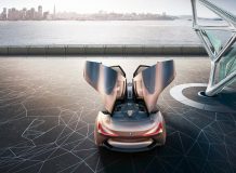 BMW Vision Next 100 фото