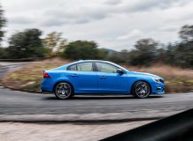 Фото нового Volvo S60 Polestar 2016