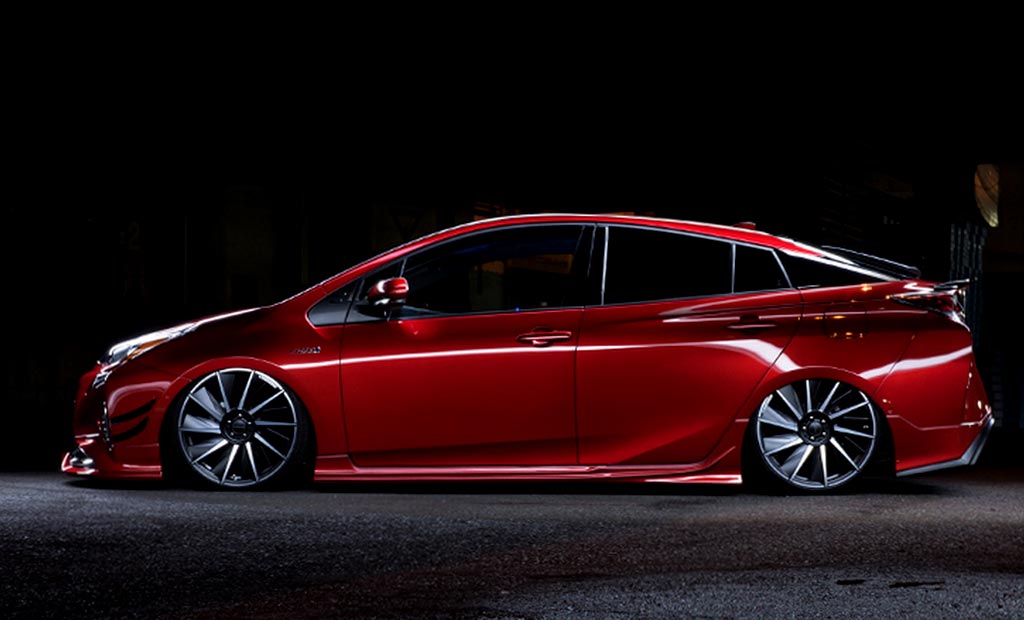 Обвес на Toyota Prius 4 от WALD Обвес на Toyota Prius 4 от WALD