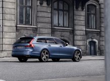 Фото Volvo V90 R-Design