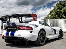 Фото тюнинг Dodge Viper ACR от GeigerCars