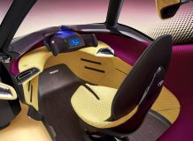 Фото салона Toyota i-TRIL
