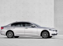 Фото удлиненной BMW 5 G30 Li
