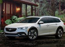 Buick Regal TourX 2018 фото