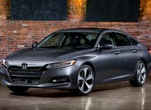 Фото Honda Accord 2018 в новом кузове