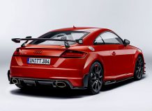 Audi TT RS в пакете Performance Parts фото