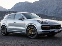 Porsche Cayenne Turbo 2021