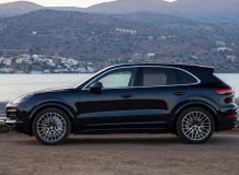 Porsche Cayenne Turbo 2021