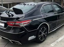 Toyota Camry со спойлером