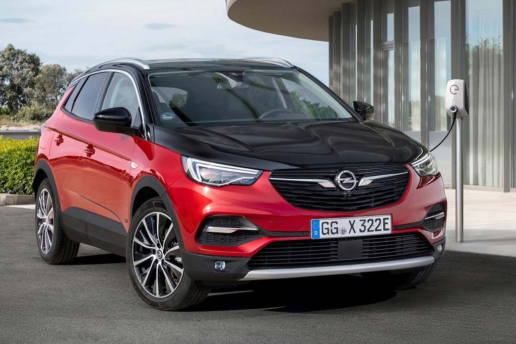 Opel Grandland X Hybrid4