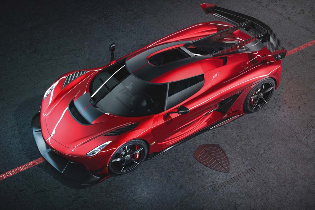 Koenigsegg Jesko Cherry Red