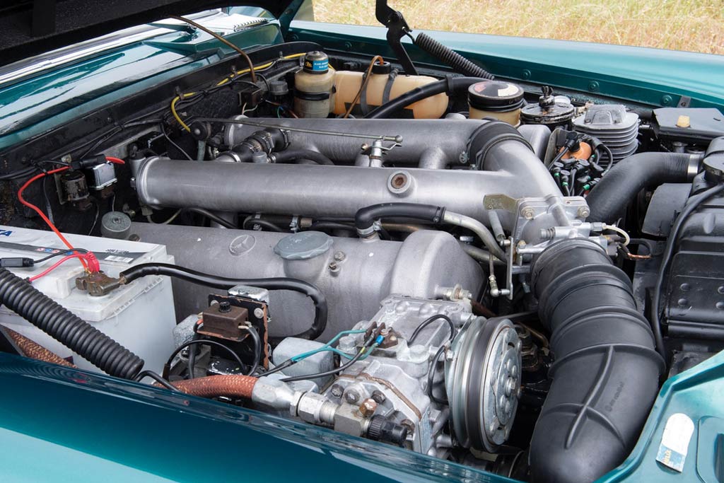 Mercedes-Benz 600 W100