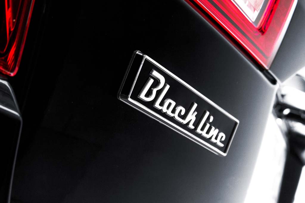 Subaru Outback Black Line