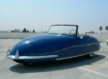 Davis Divan 1947