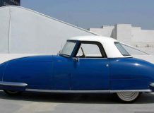 Davis Divan 1947