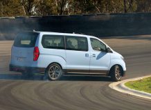 Hyundai iMax N Drift Bus