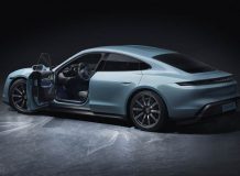Porsche Taycan 4S