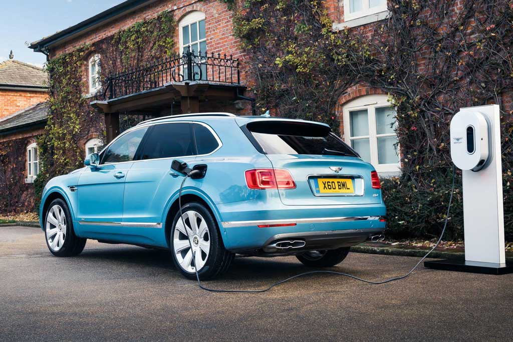Bentayga 4 и 7 мест