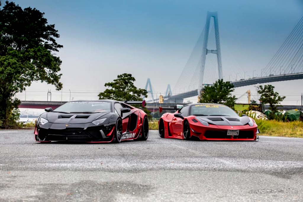 Liberty Walk Aventador S