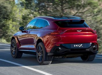 Aston Martin DBX
