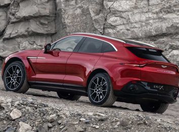 Aston Martin DBX