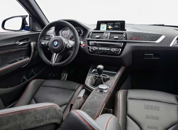 BMW M2 CS