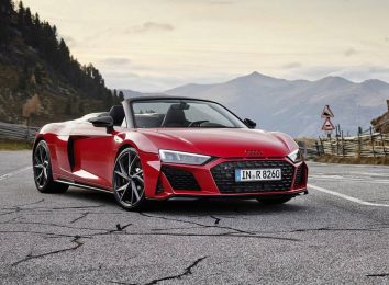 Audi R8 V10 RWD Spyder