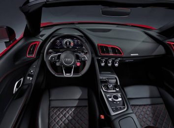 Audi R8 V10 RWD Spyder