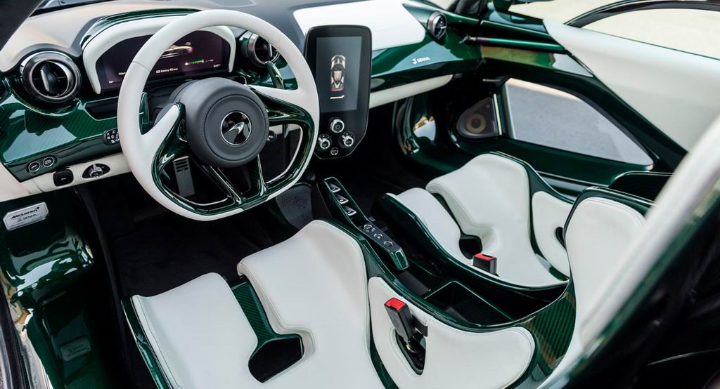 McLaren Senna