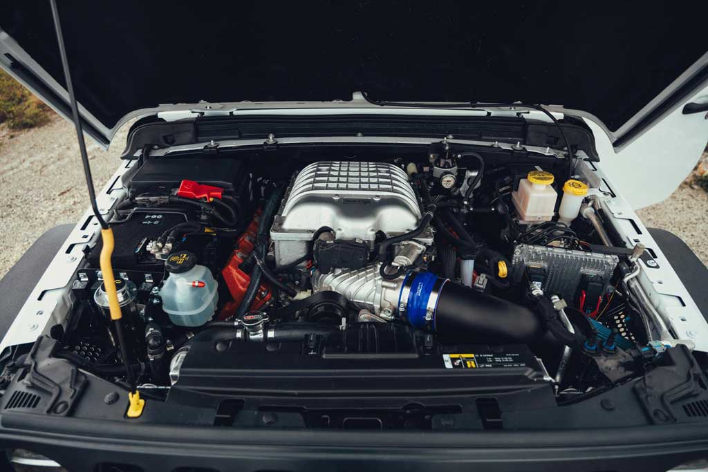 TR3 Gladiator V8