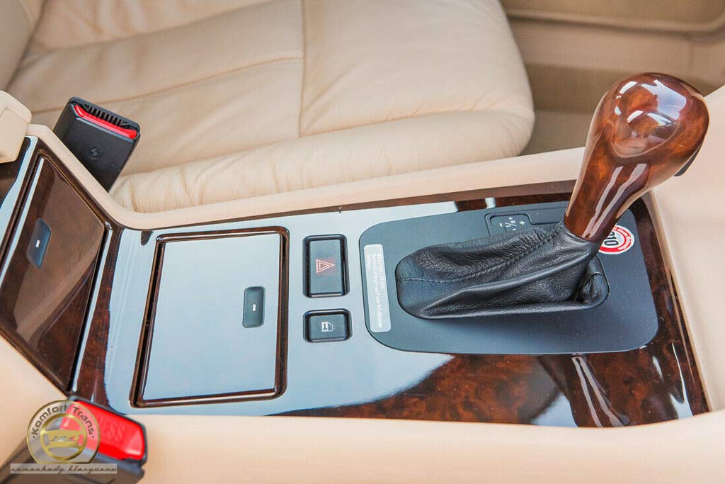 BMW 740i (E38) 1997