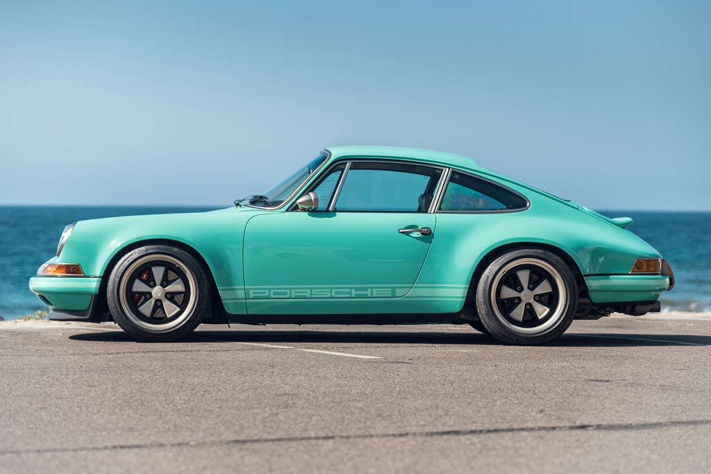 Singer 911 Malibu