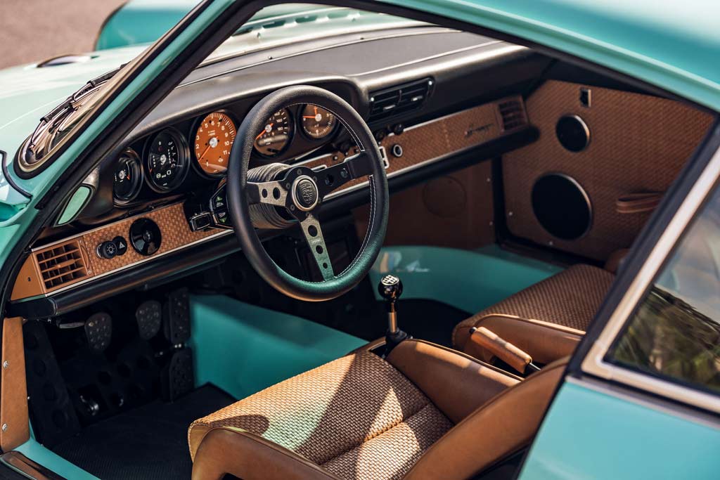 Singer 911 Malibu