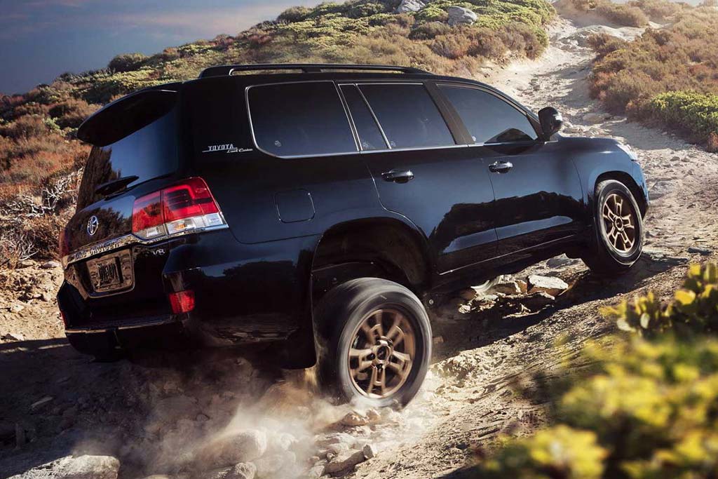Toyota Land Cruiser 200