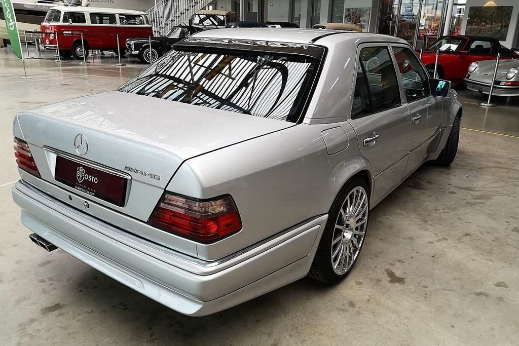 Mercedes E60 AMG
