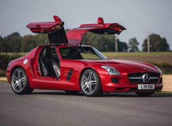 Mercedes SLS AMG