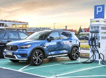 Volvo XC40 Recharge
