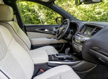 Салон Infiniti QX60