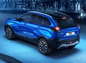Lada XRAY Cross Black