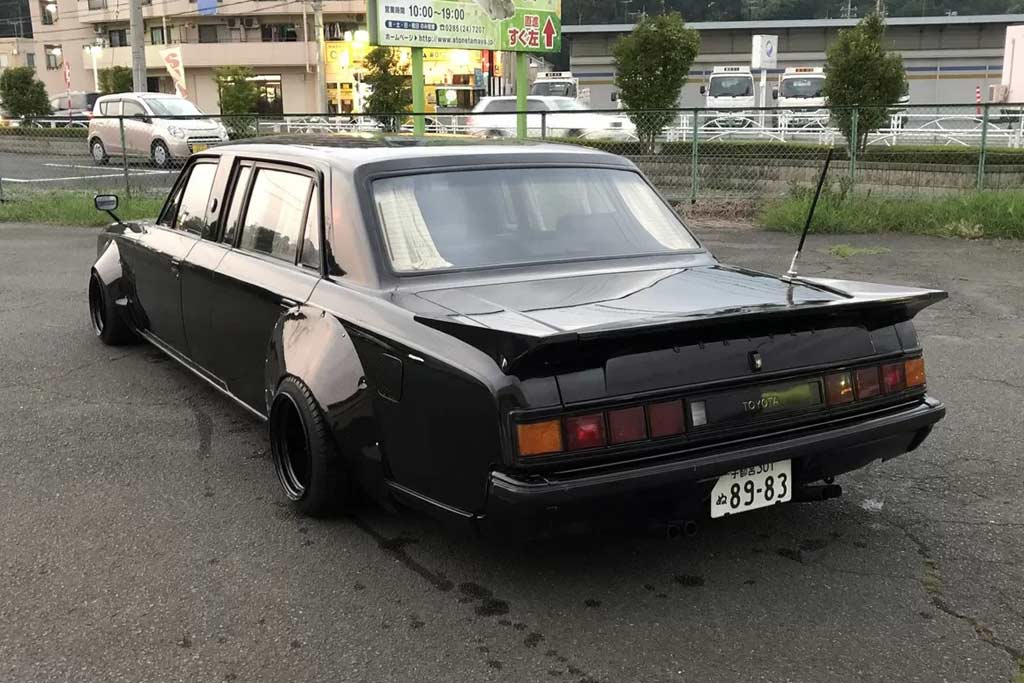 Toyota Century Limousine