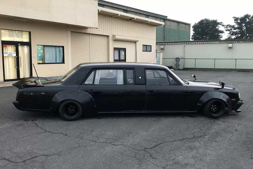 Toyota Century Limousine