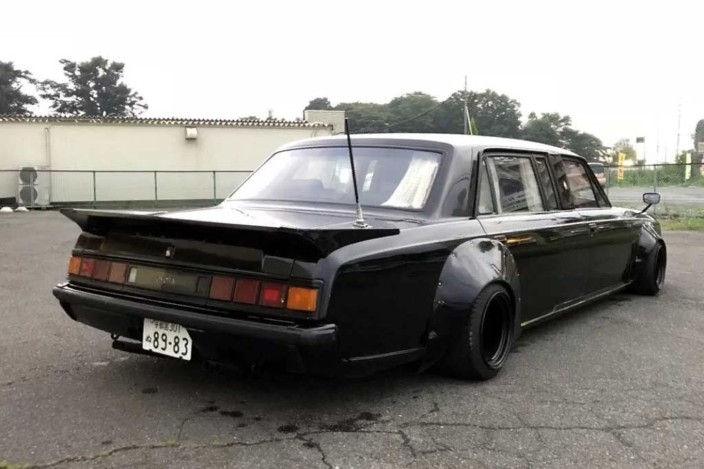 Toyota Century Limousine