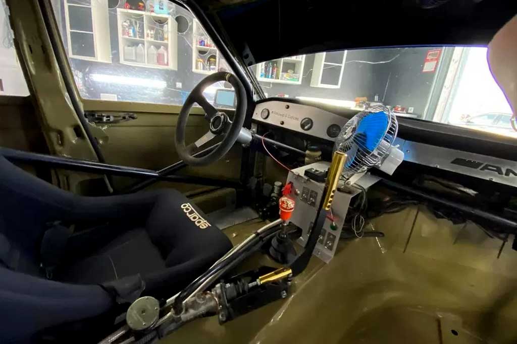 Дрифтовый Mercedes 190E