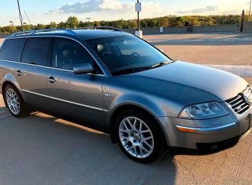 VW Passat W8