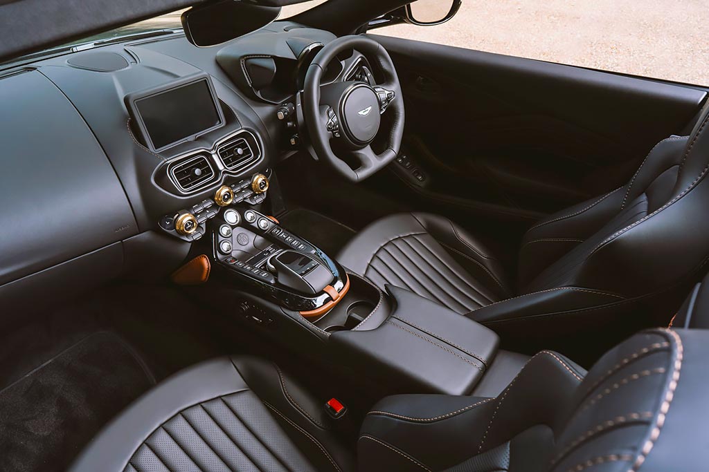 Aston Martin Vantage Roadster A3