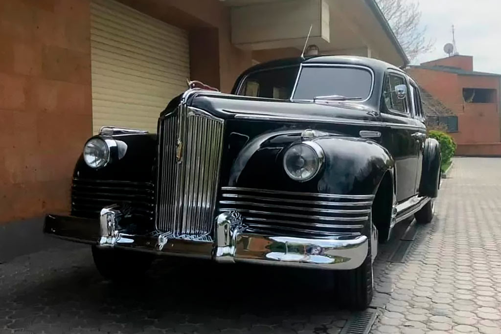 Автомобиль зис 110