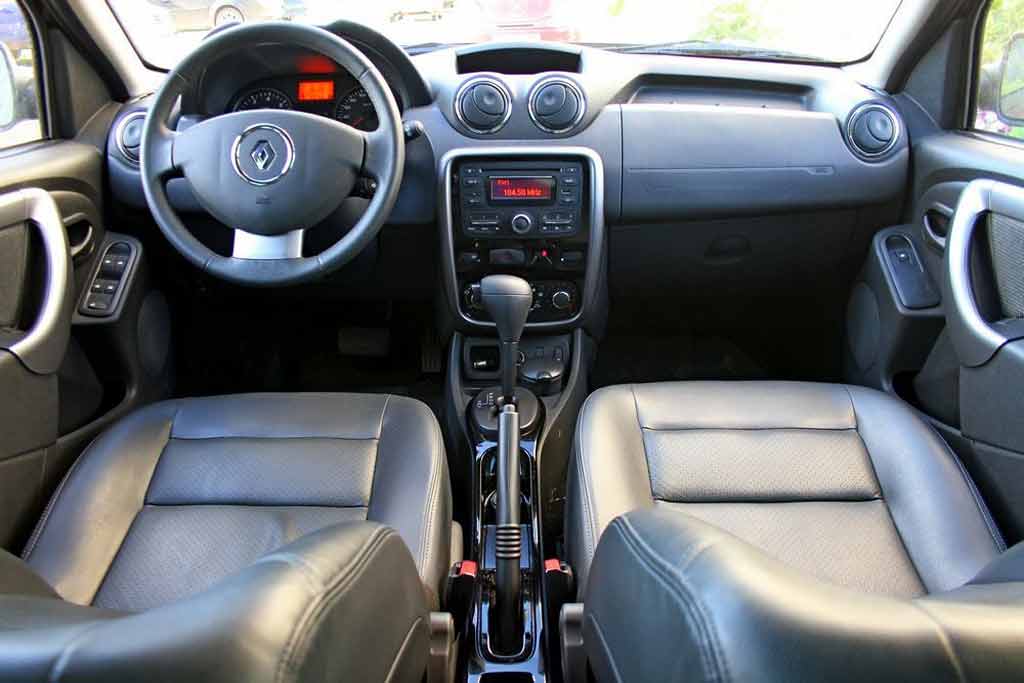 Салон Renault Duster I
