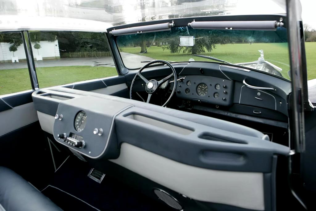 Rolls-Royce Silver Wraith Perspex Top Saloon by Hooper