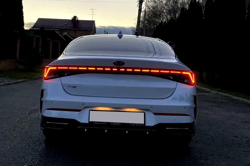 KIA K5