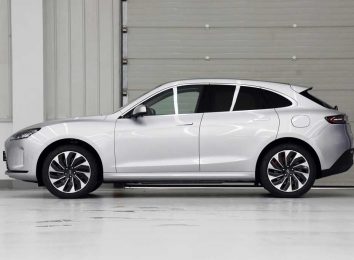 AITO M5